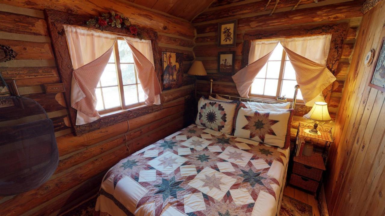 Cabin By The Creek With High Speed Wifi Red River Exterior foto