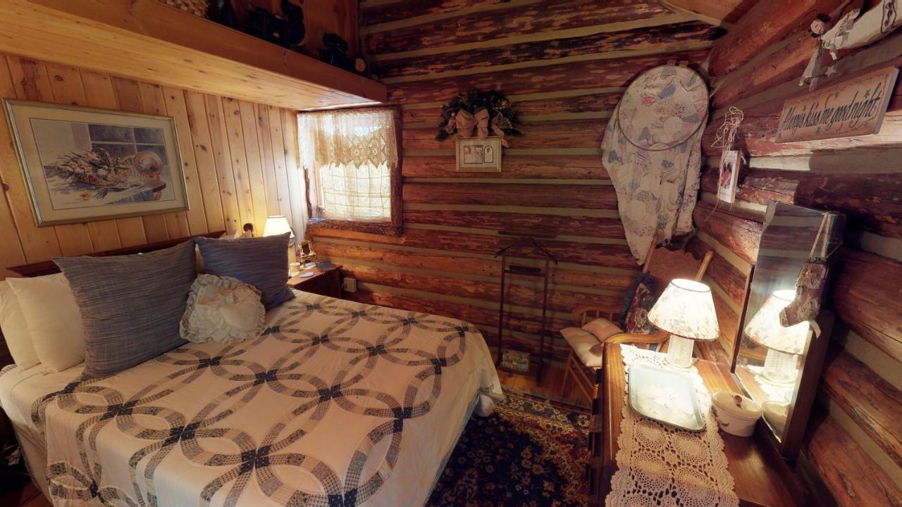 Cabin By The Creek With High Speed Wifi Red River Exterior foto